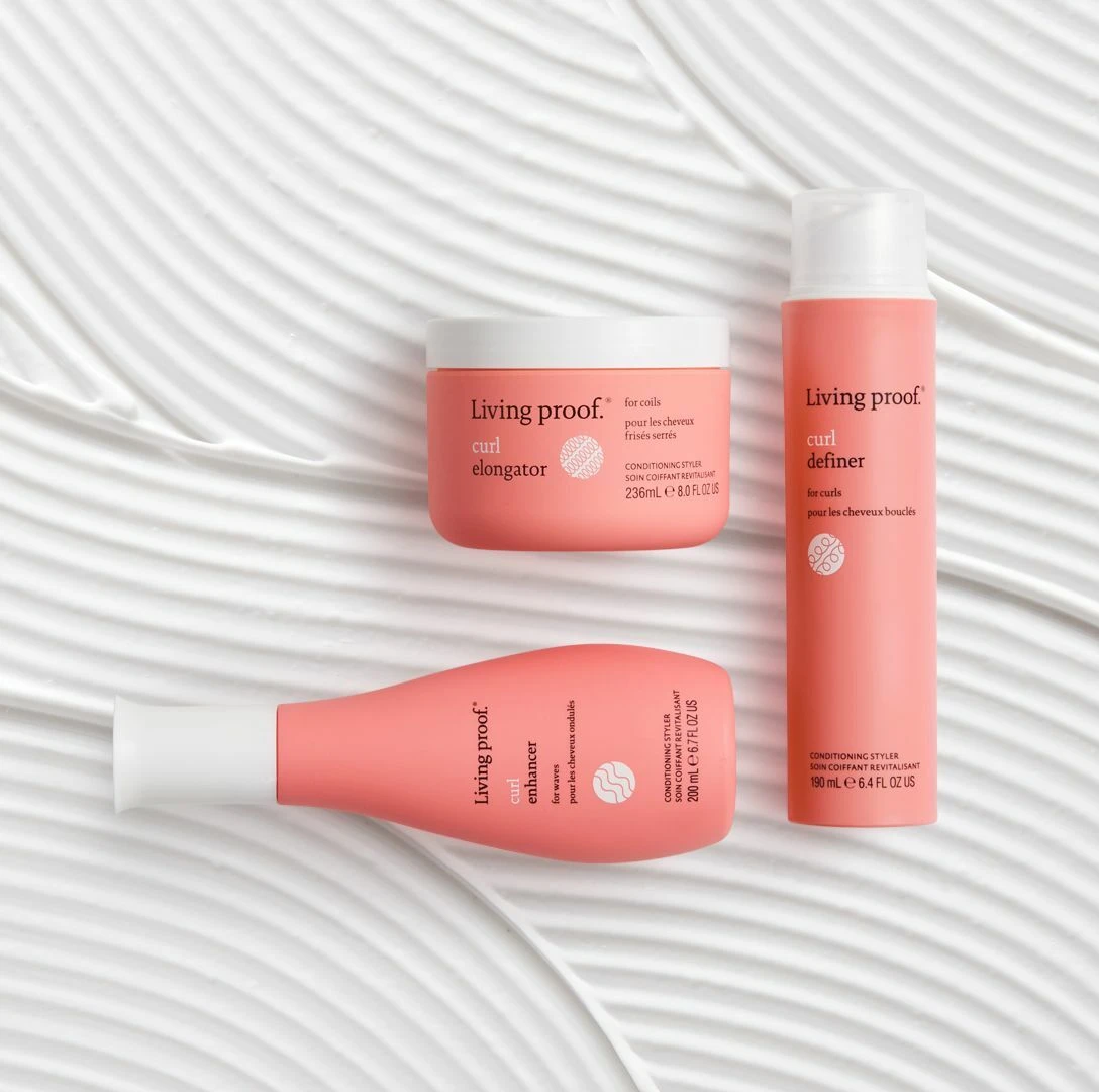 Living Proof Curl Elongator236ml Living Proof Curl Elongator236ml -Schwarzkopf Winkel curl social product hero stylers